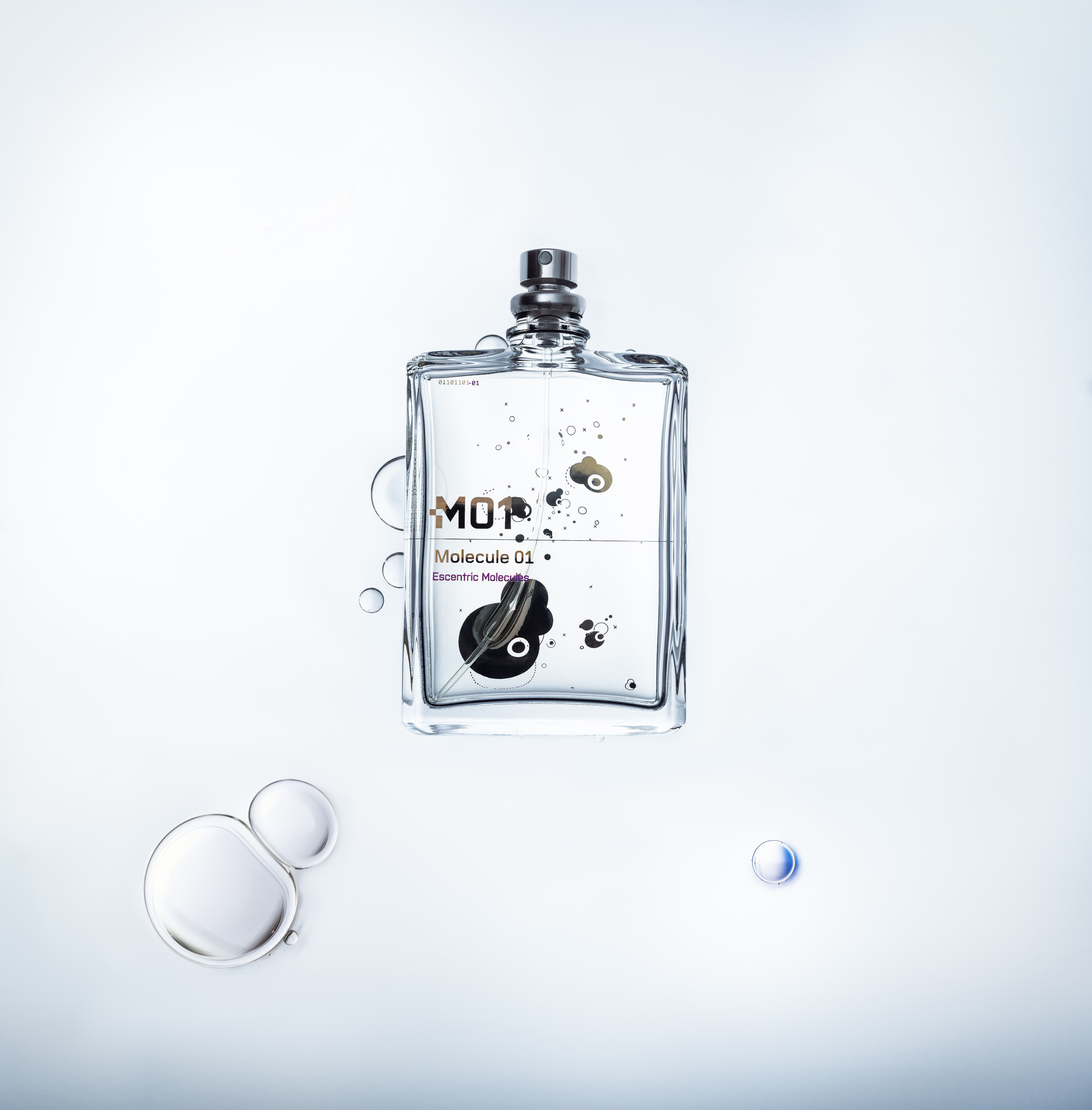 Molecule 01 — Escentric Molecules | Still Life Photography